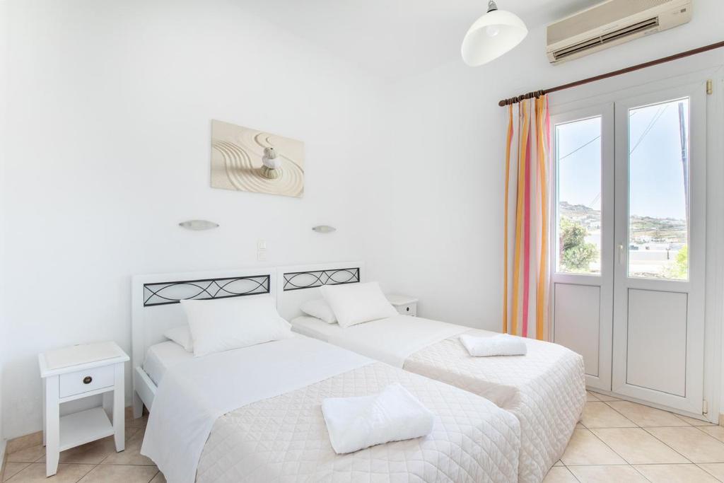 Korfos Beach Rooms
